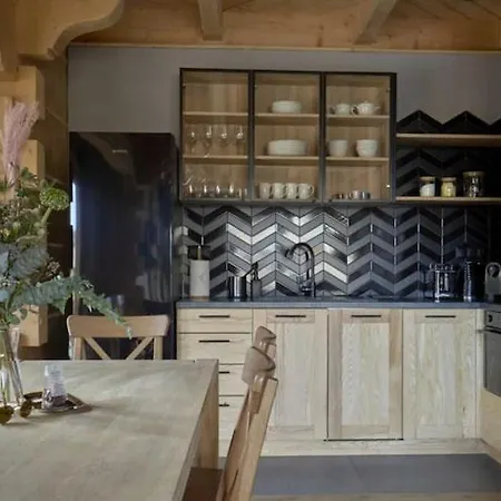 Comfortable With Mountain Views 別荘 ザコパネ