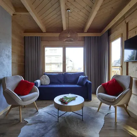 בית נופש Comfortable With Mountain Views *