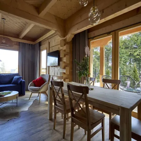 Comfortable With Mountain Views בית נופש