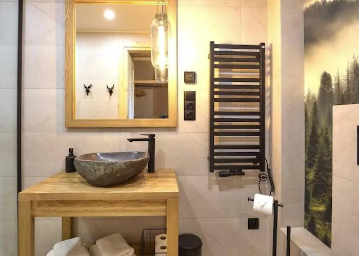 Comfortable With Mountain Views زاكوباني